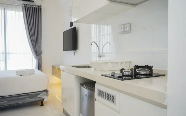 Fully Furnished And Tidy Studio Sky House Bsd Apartment