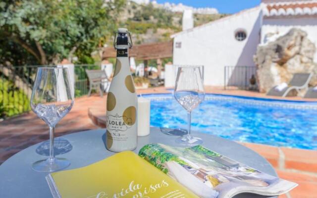 Cortijo El Majito Frigiliana by Ruralidays