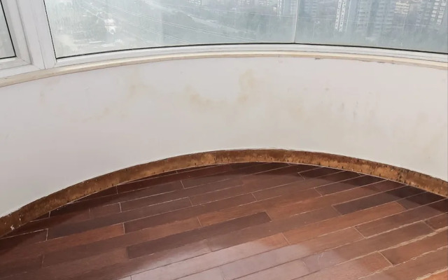 iFamily Apartment Hongfeng Branch