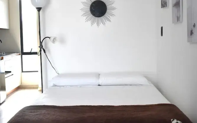 Xoe Mini-suites and Apartments