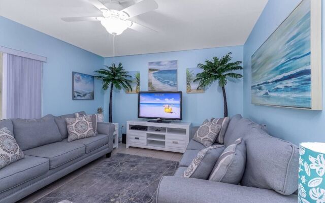 Pineapple Cove Walk to Beach