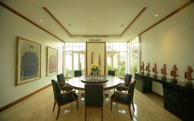 Tadarawadi Pool Villa at Phoenix Golf