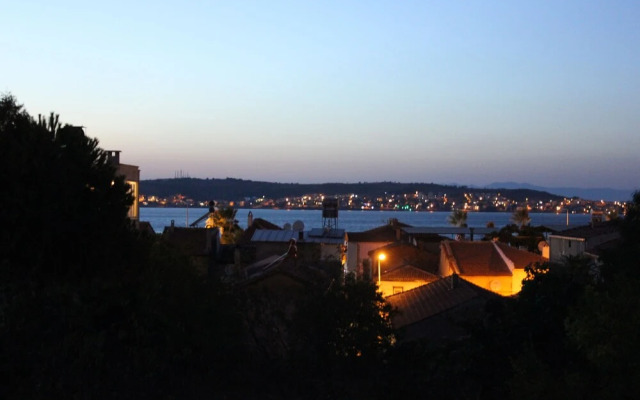 Ayvalık Pansiyon