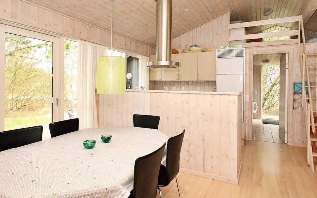 8 Person Holiday Home in Albaek
