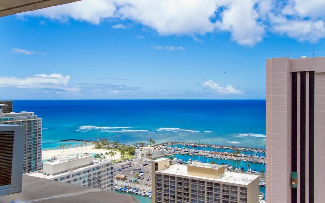 Marina Tower Waikiki