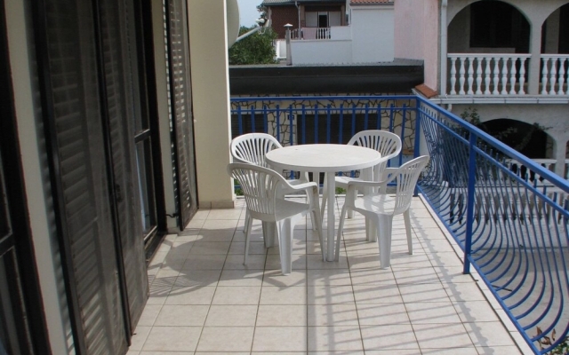 4 Bedroom Holiday Home in Peaceful Area near Beach