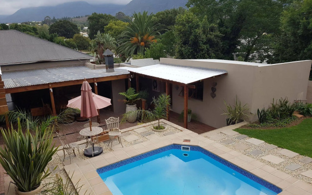 Flametree Guesthouse