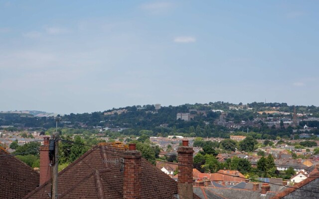 Cowick House