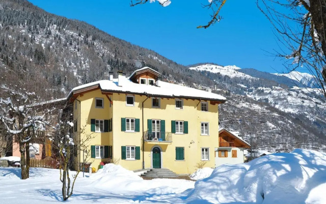 Apartment in Pellizzano