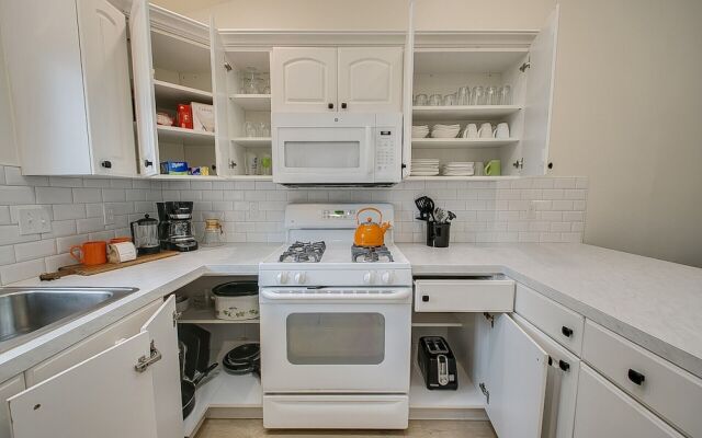 Sunset Park Sweetheart