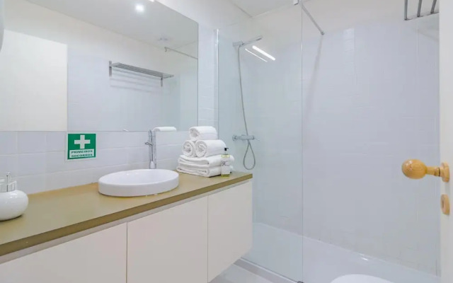 Youropo - Taipas 6 in Oporto