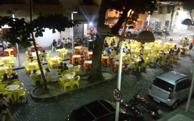 Mangue Oranje Hostel