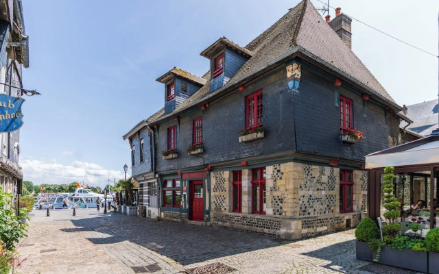 L'Absinthe Hôtel