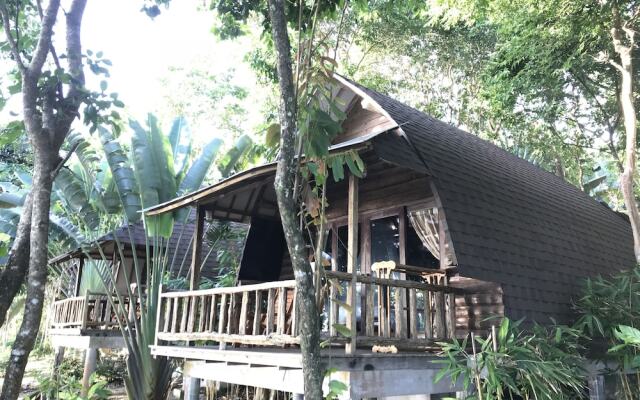 Aow Noi Resort