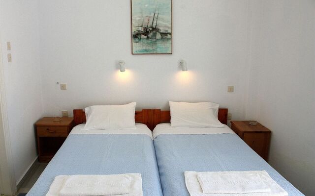 Sanoudos Hotel