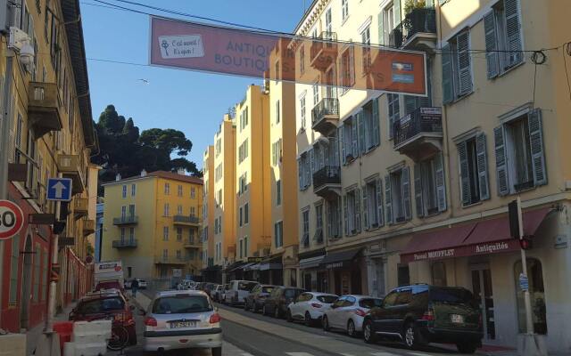 Antiquaires Le Port - Proche Vieux Nice