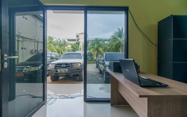 RedDoorz Syariah near Muara Enim Train Station