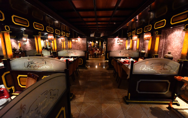 Al Bahjah Hotel