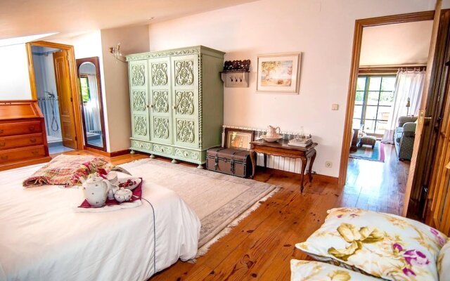 Villa With 6 Bedrooms in Pontevedra, With Private Pool, Enclosed Garden and Wifi - 5 km From the Beach