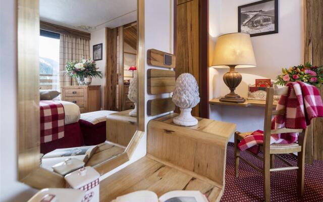 Hotel Alpen Ruitor