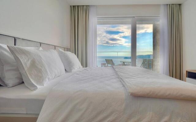 A24 Lovely Sea View one bedroom Apartment