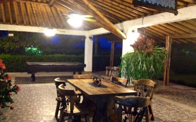 Hotel Campestre Los Nogales