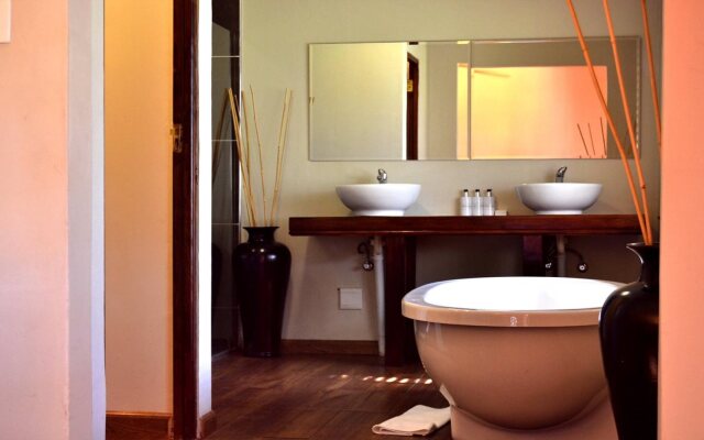 Outlook Lodge Lakefield