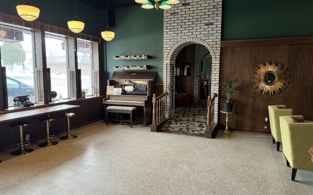 Fenway House Hotel