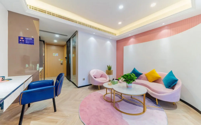 Cloudy International Apartment