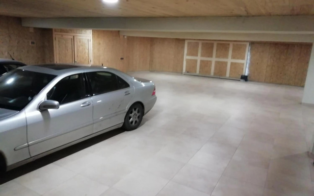 Chalet de Charme, Cedar, Lebanon, ENTIRE CHALET