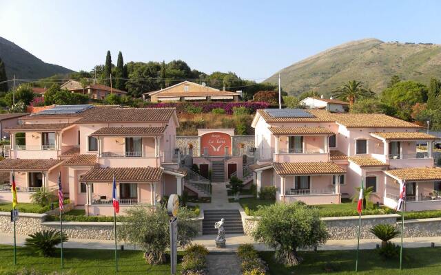 Hotel Ristorante Borgo La Tana