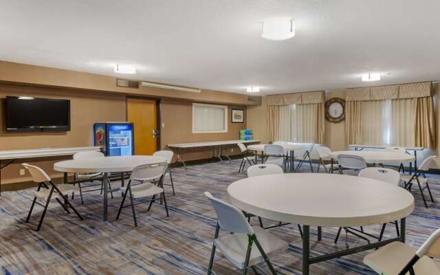 Best Western On The River