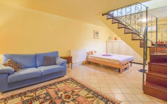 Amazing Home in Camaiore -lu- With 3 Bedrooms