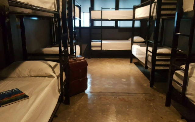 Din Space Bangkok