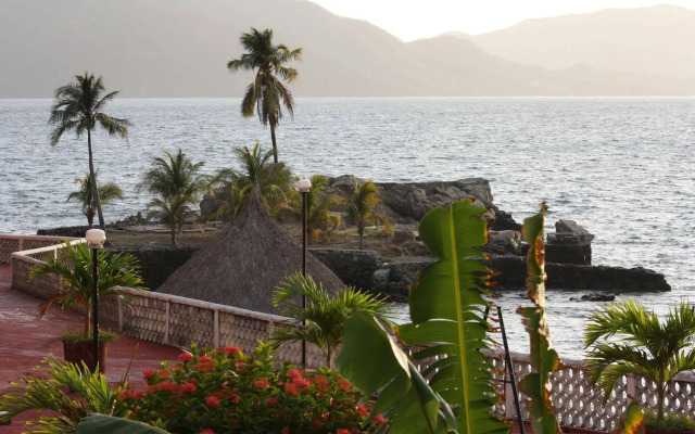 Playa de Santiago Hotel