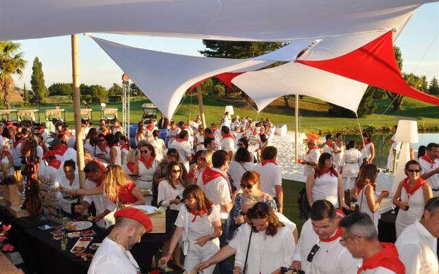 Mercure Toulouse Aeroport Golf de Seilh