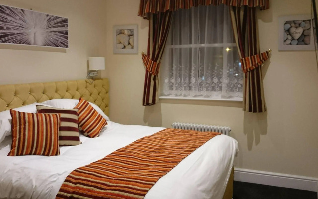 Rooms on The Prom