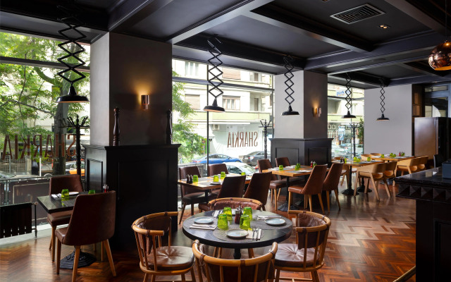 Park Inn by Radisson Bucharest Hotel & Residence