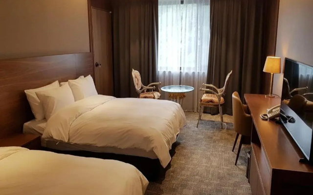 Mudeungpark Hotel