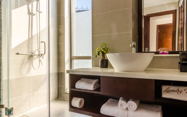Haka Hotel & Apartment