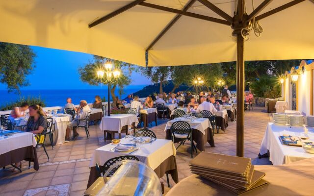 Grand Hotel Le Rocce