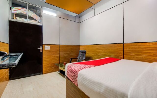 OYO 18561 Hotel Athiti