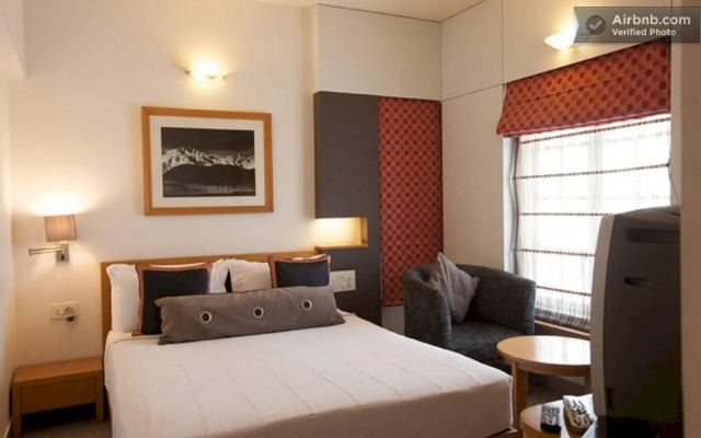 Tristar Service Apartments
