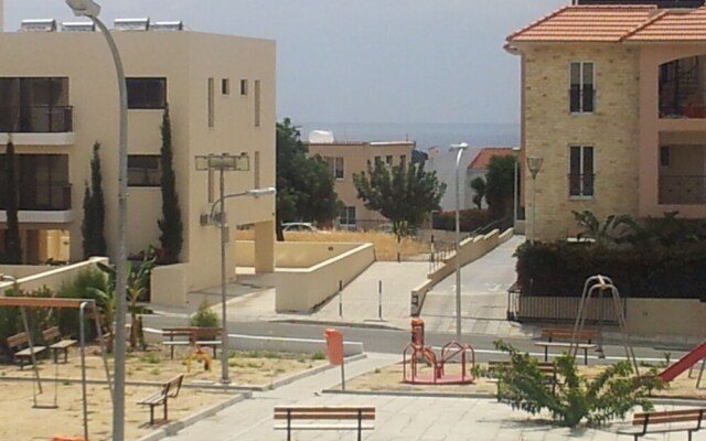 Mazotos Panoramic Village