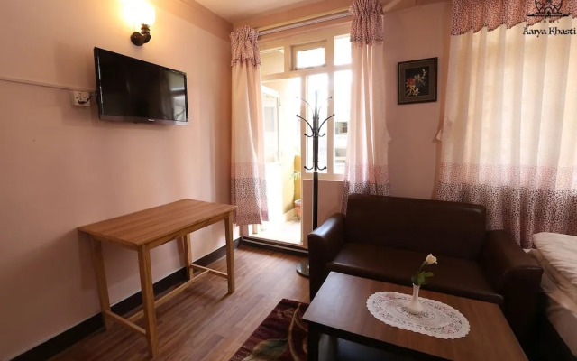 Aarya Chaitya Inn