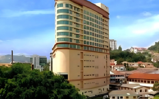 Oriental Crystal Hotel