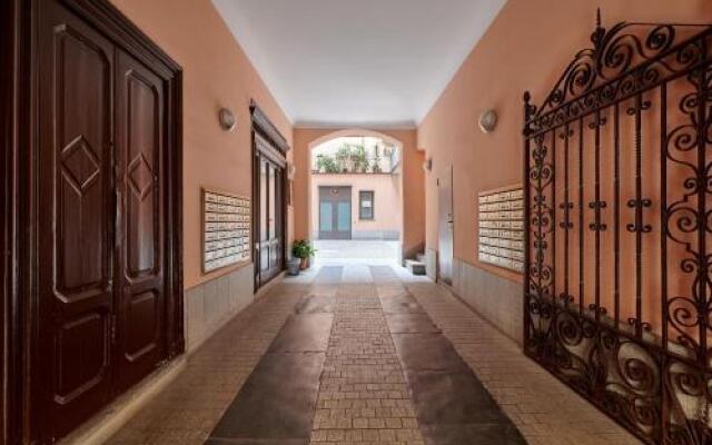 Loap Hospitality Loft Apartments