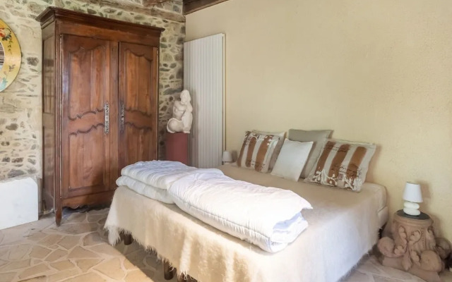 Lively Holiday Home With Private Pool