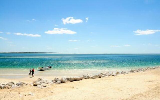 Sado Blue - City & River Flats by Be@home