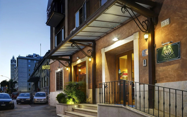 Hotel Tuscolana